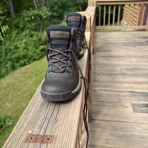 Barely used Waterproof Columbia Hiking Boots
